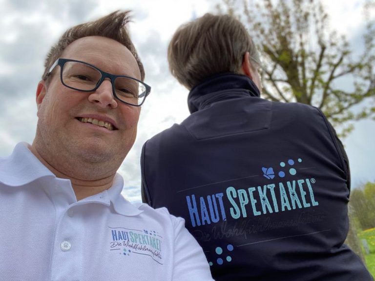 Teambekleidung Hautspektakel bedruckt von Werk10